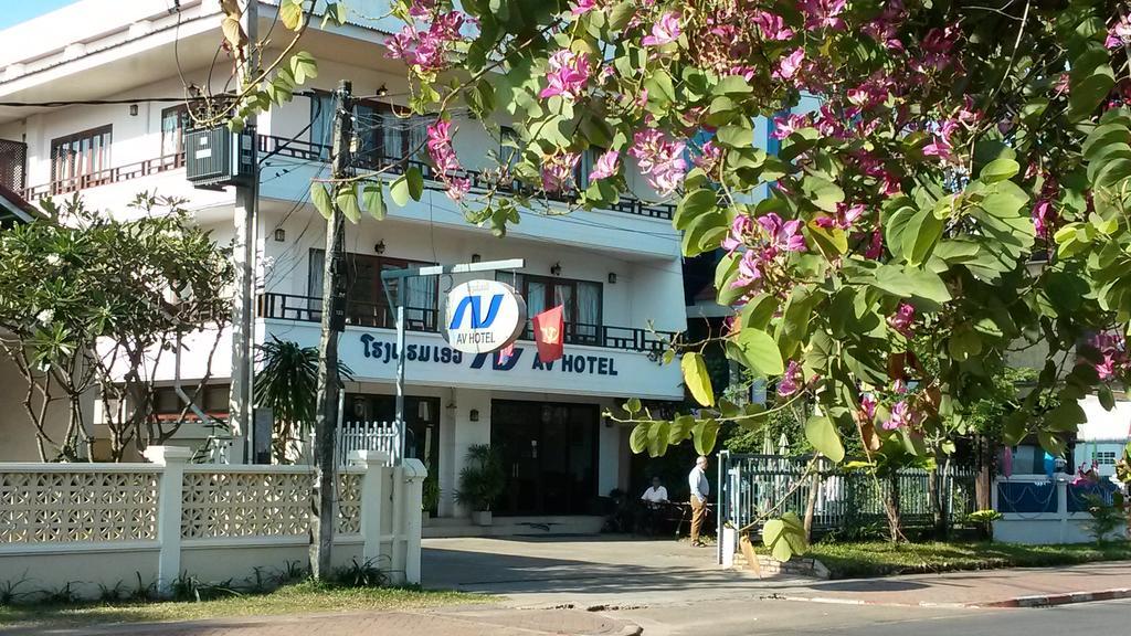 Av Hotel В'єнтьян Екстер'єр фото