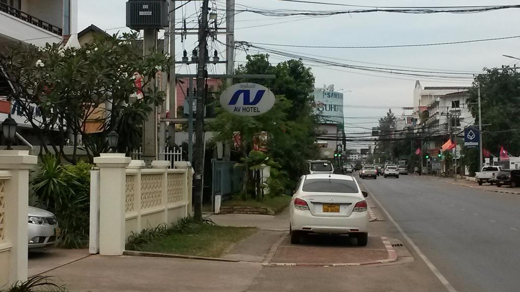 Av Hotel В'єнтьян Екстер'єр фото