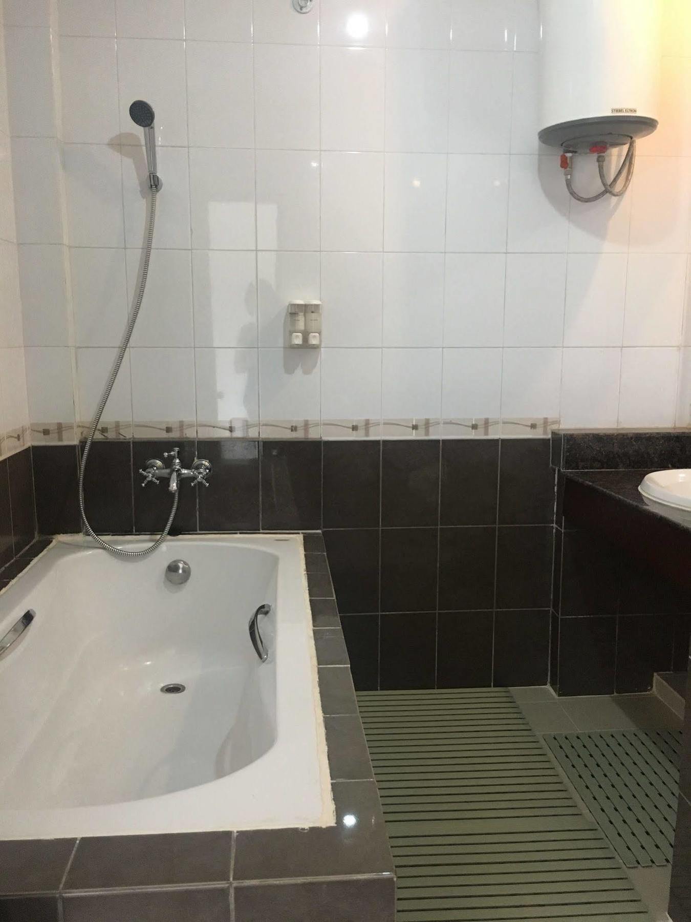 Av Hotel В'єнтьян Екстер'єр фото