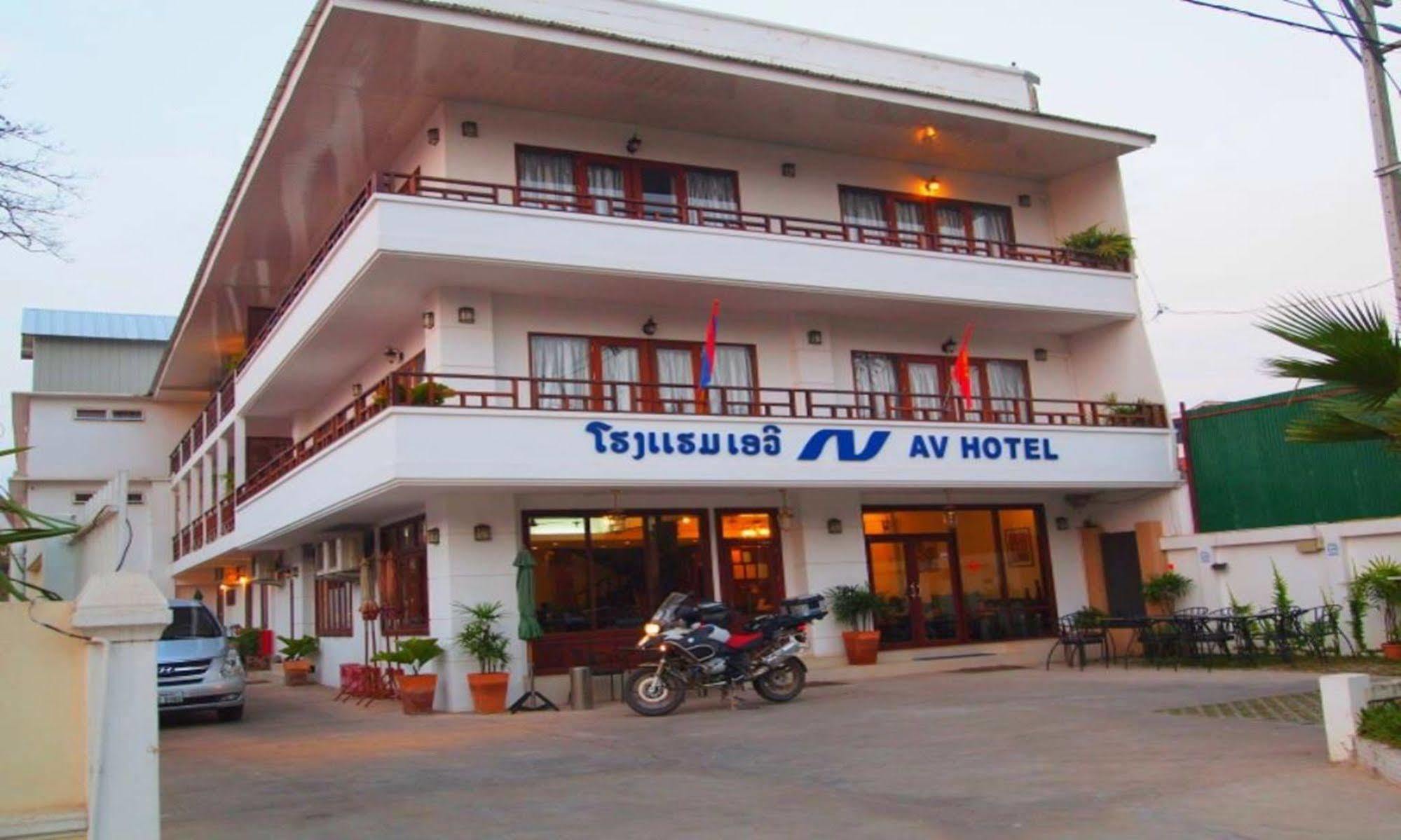 Av Hotel В'єнтьян Екстер'єр фото